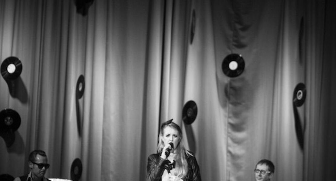 amy-blond