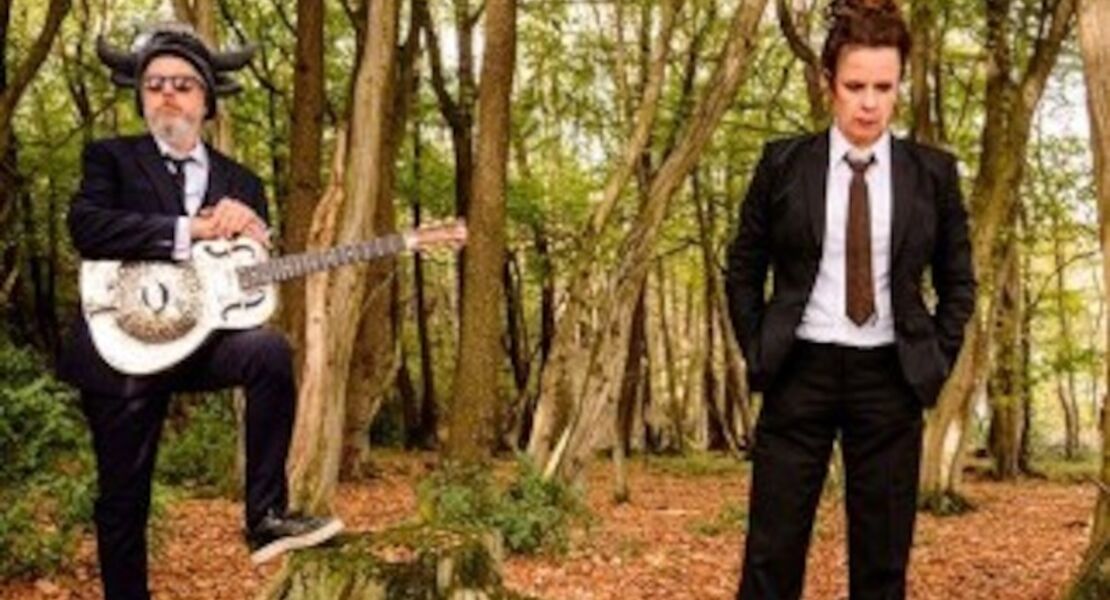 nessi-tausendschon-rumeiern