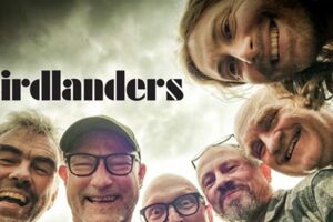 The Birdlanders I Villa Lina