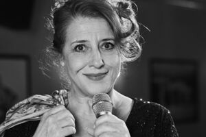 Luise Kinseher | Mary from Bavary  Endlich solo! - Open Air*