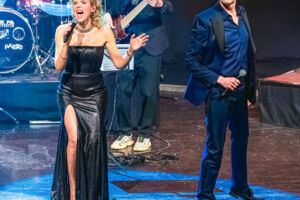 Let the Sky Fall - Die Bond Concert Show