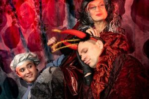 Der Teufel mit den 3 goldenen Haaren - mit Kinderschminken und Kinder-Halloween-Party im Anschluss