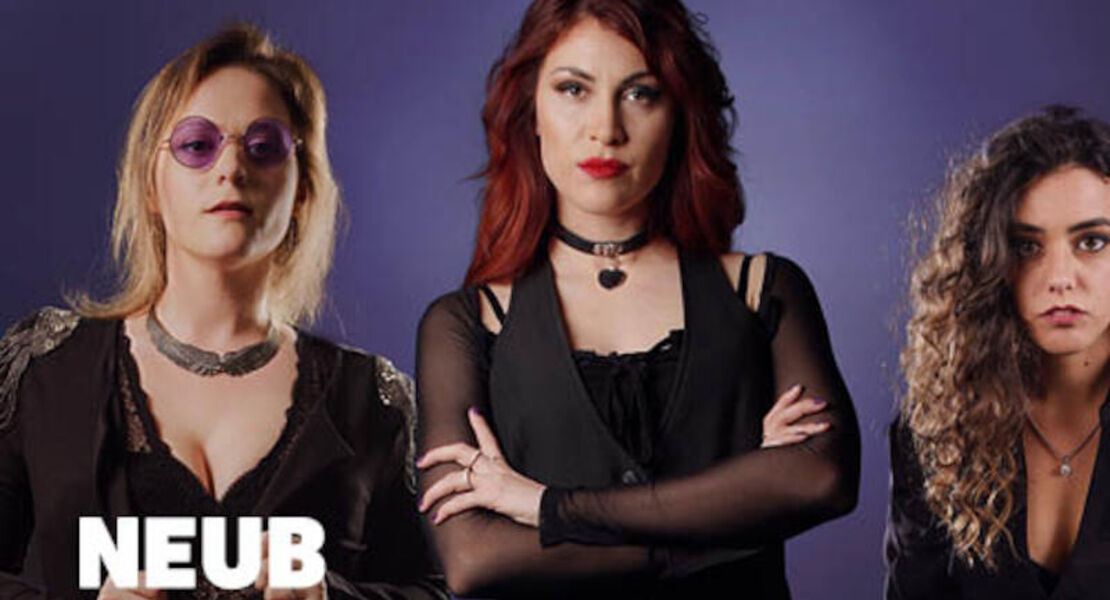 strange-kind-of-women-strange-kind-of-women