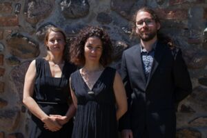 Ensemble Tres Morillas  Ríu Ríu Chíu - Weihnachtliche und Alte Musik aus Spanien