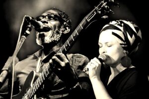 Alino yes Papa - Westafrika ganz nah Deutsch- Beninischer Afrojazzfunk