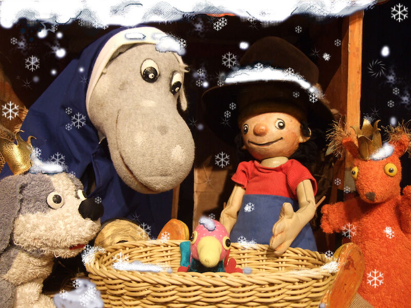 der-kleine-konig-feiert-weihnachten-ab-3-jahren