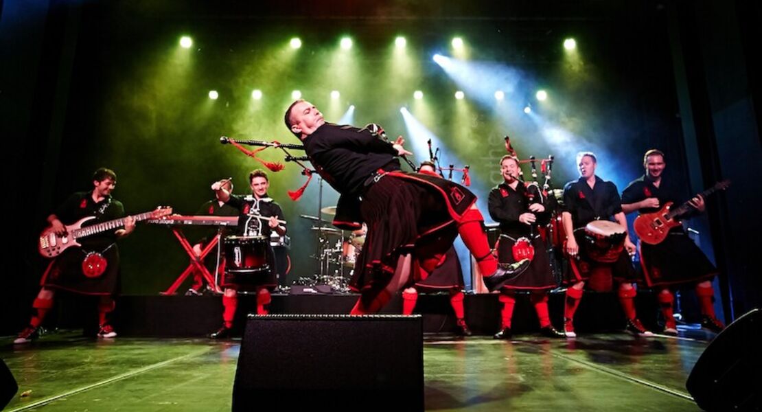 red-hot-chilli-pipers-back-2-roots-world-tour-2026
