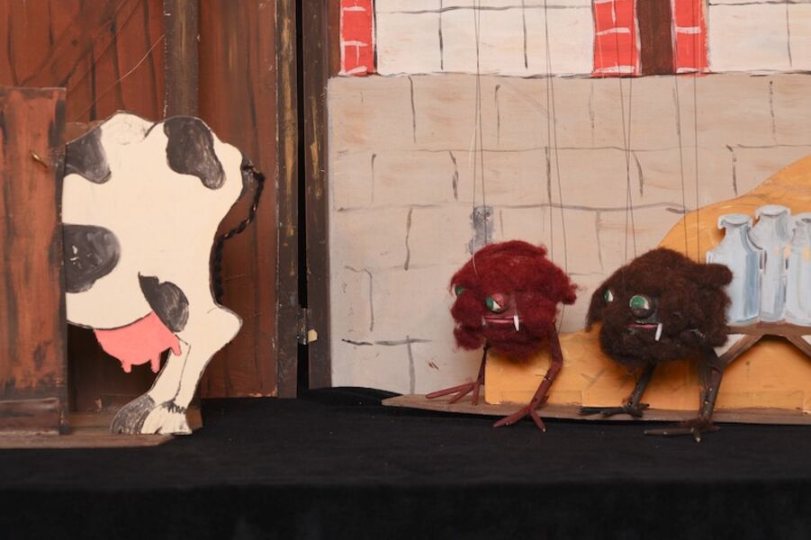 die-rosarote-himbeermilchkuh-knurps-puppentheater