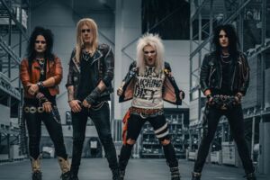 CRASHDIET - ART OF CHAOS TOUR 2026