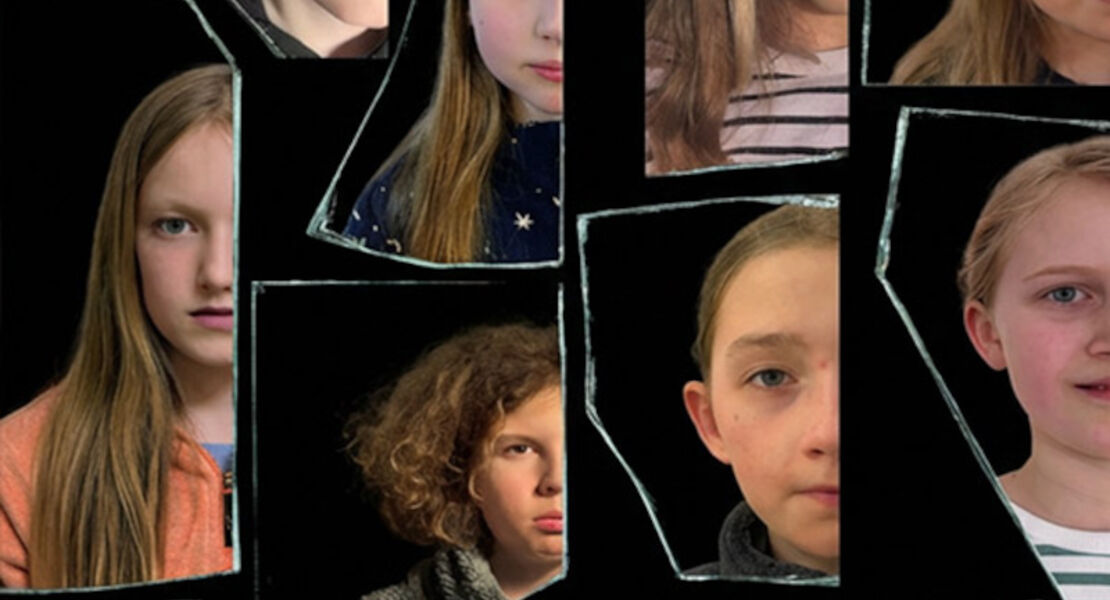 kids-club-2526-durch-den-spiegel