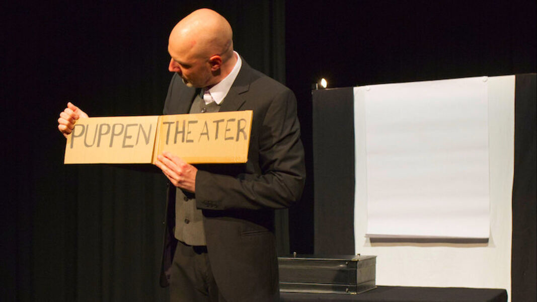 eine-geschichte-des-figurentheaters