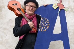 Gerhard Schöne - DAS Kinderlieder-Alphabet mit 26 Schöne- Liedern QUER durch die Welt der Buchstaben