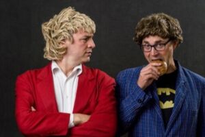 Zärtlichkeiten mit Freunden - Alles muss, nichts kann.