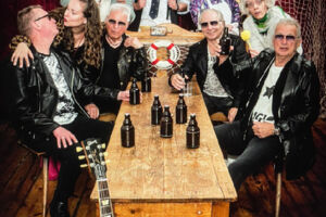 Mord in der Haifischbar St Pauli - Theater in 2 Teilen Musik:The Rattles