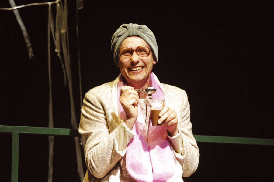 du-bist-meine-mutter-theaterhaus-schauspiel