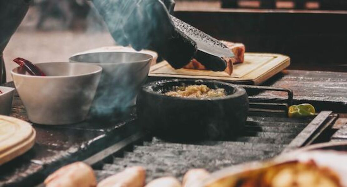 mannerabend-feuer-fleisch-freundschaft