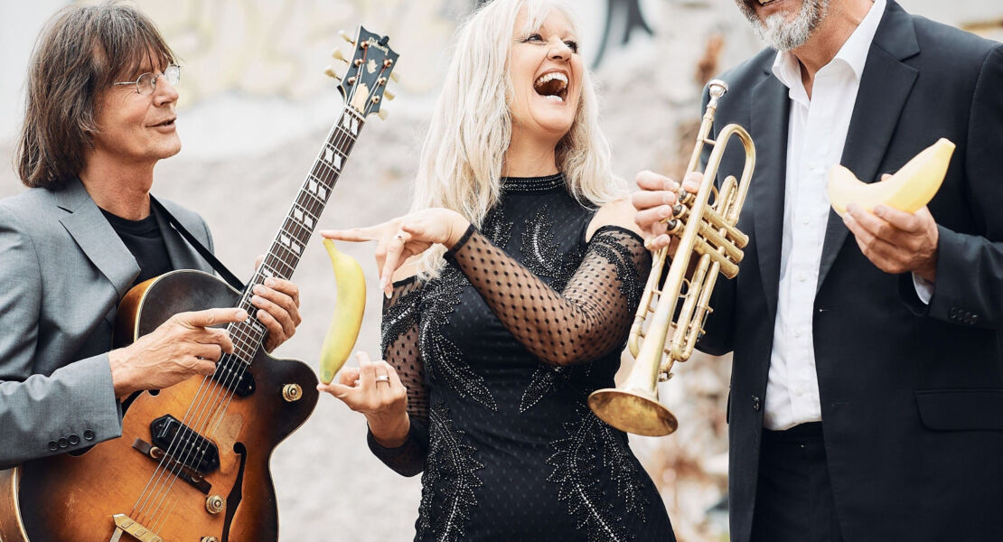 banana-jazz-trio