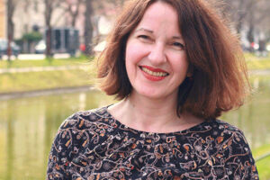 ÜBERSETZER*INNEN STELLEN VOR - Die Übersetzerin Tanja Handels in Lesung & Gespräch