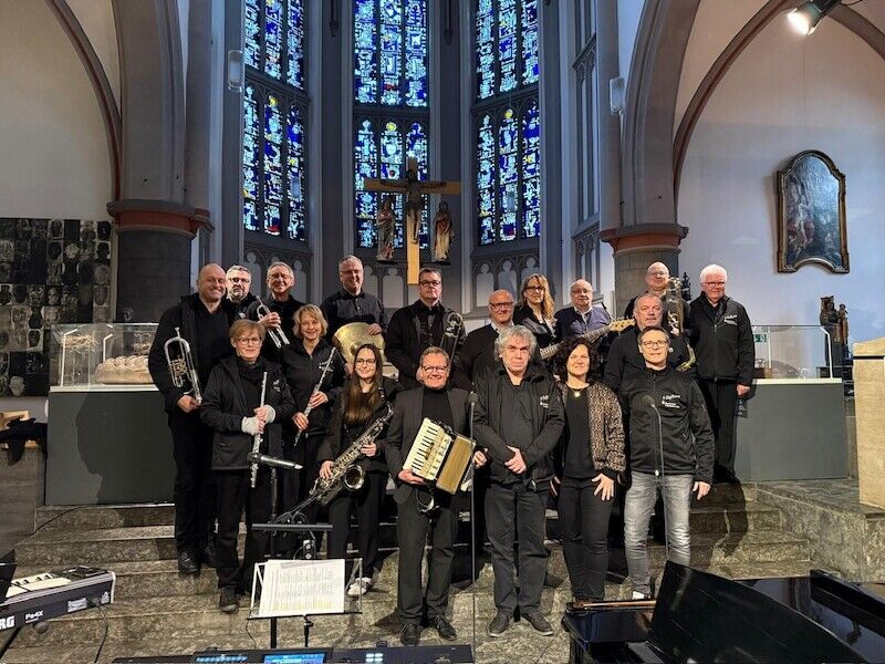 weihnachtliches-benefizkonzert-mit-der-big-band-der-sparkasse-pforzheim-calw