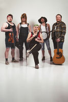 STEVE N SEAGULLS - Contra presents