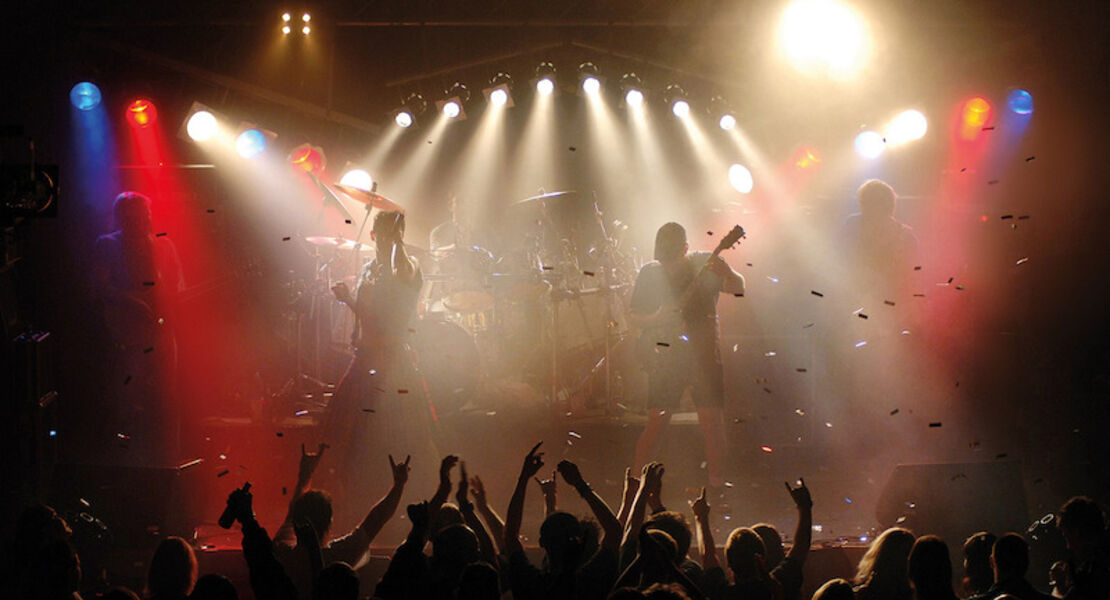 hole-full-of-love-a-tribute-to-70s-acdc