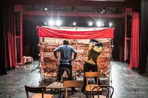 Erwachsenen Theater - Mai - August 2026