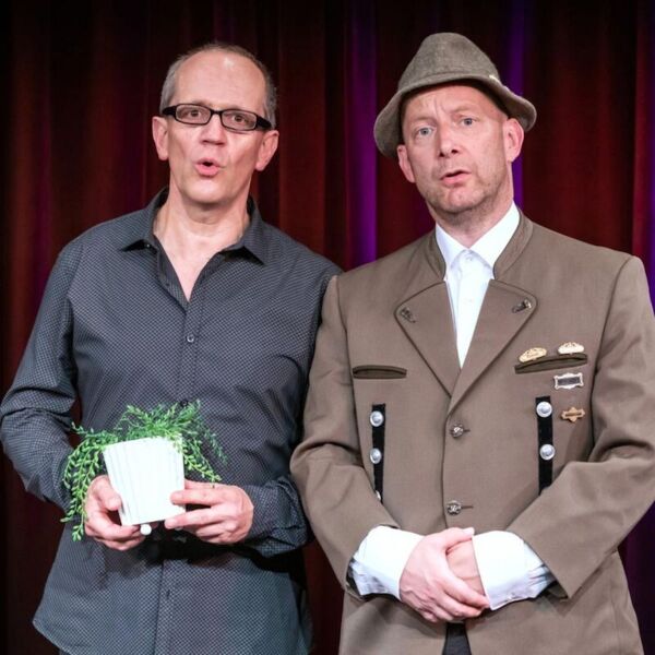 weihnachtskabarett-mit-den-academixern-schone-bescherung-und-alle-singen-mit