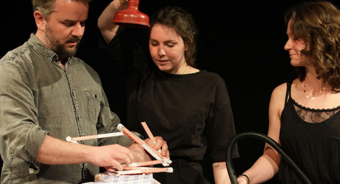 improtheater-karlsruhe-prasentiert-bring-dein-ding