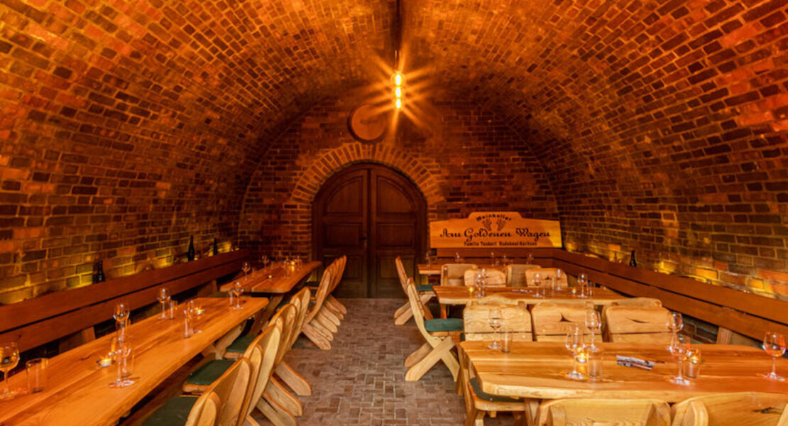 wein-und-noch-viel-mehr-wein-und-noch-viel-mehr