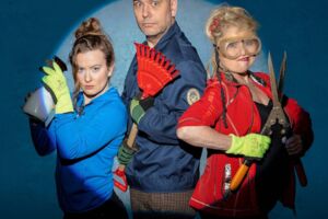 DIE HERKULESKEULE - Dresdens Kabarett-Theater - Nur die Harten komm` in den Garten!