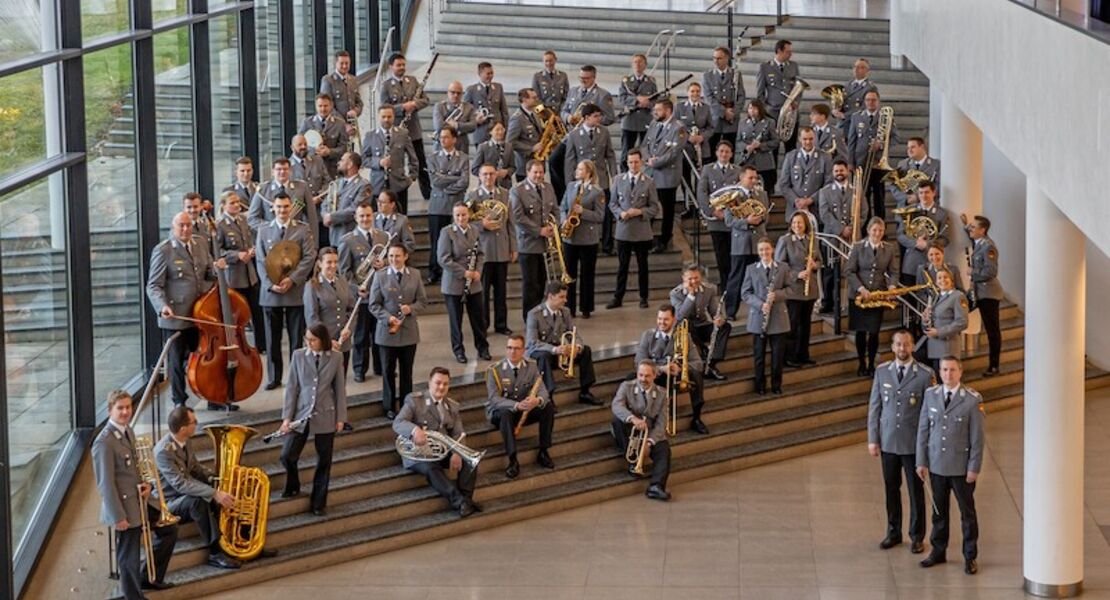 heeresmusikkorps-ulm-benefizkonzert-stiftung-wir-helfen