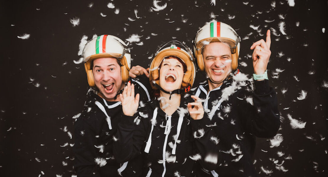 3berlins-kissenkonzert-schnapp-dir-dein-lieblingskissen-und-bringe-es-mit