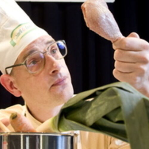 wer-kocht-schiesst-nicht-eine-koch-satire-von-michael-herl