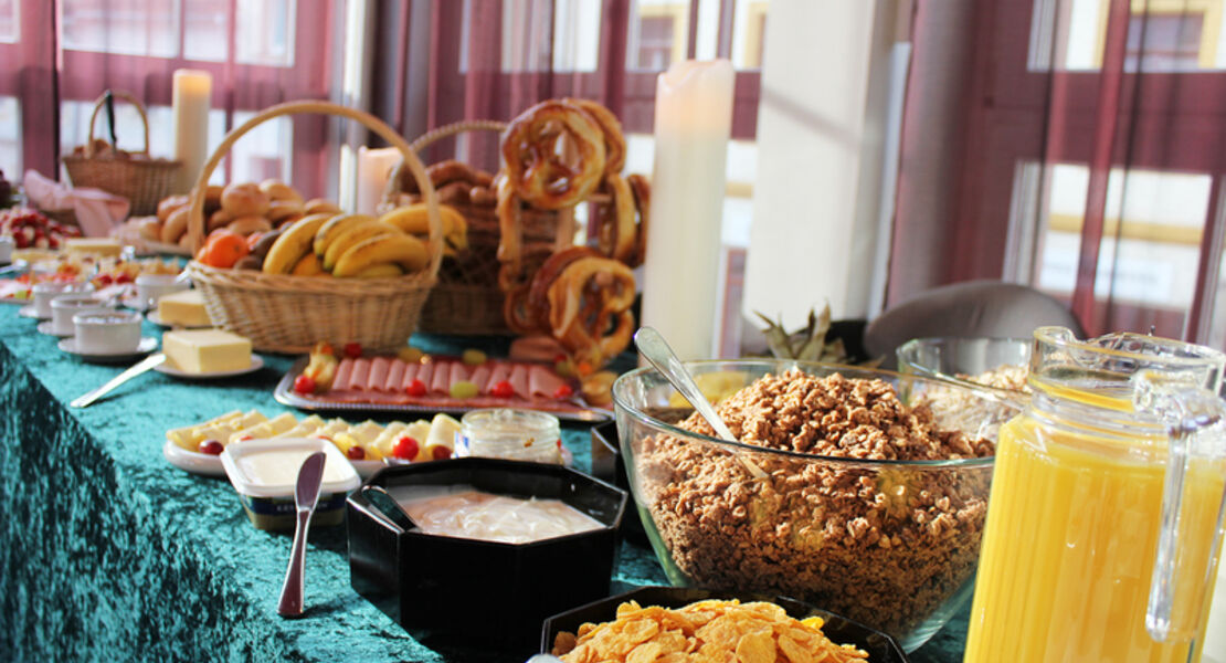 theater-familien-fruhstuck-nur-fruhstuck-mit-spielen-und-basteln