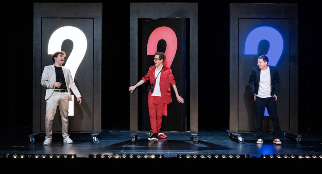 die-drei-die-drei-signale-aus-dem-jenseits-mit-dem-altonaer-theater