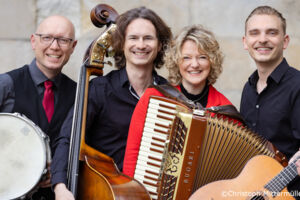 Orchestra Mondo - Tango meets Gypsy: La Vie Bohème