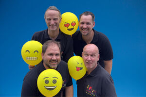 Physik in 4 D - Spektakuläre Experimente statt graue Theorie