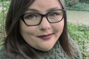 Emily Bähr liest aus Tainted Vows Gods of New Olympia