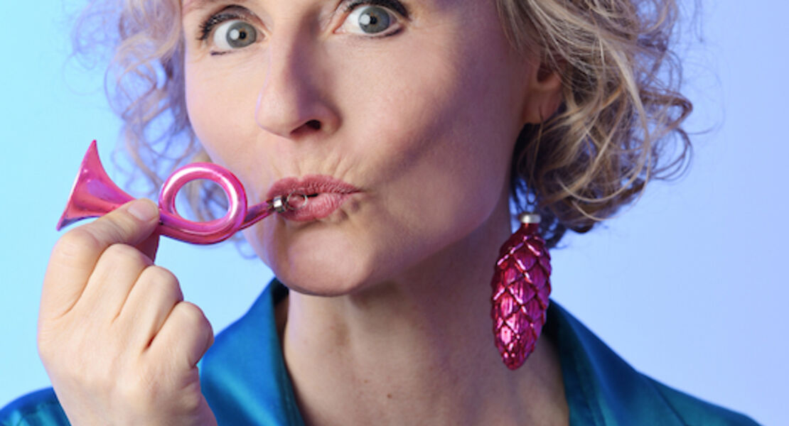 maria-vollmer-platzchen-pillen-posaunen-weihnachts-comedy