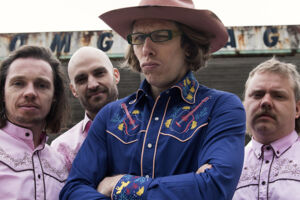 Blonder Engel & Die Kapelle zum guten Ton