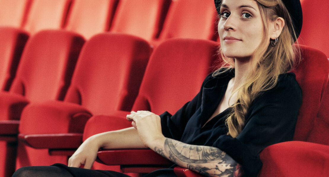 laura-braun-vom-weg-ab