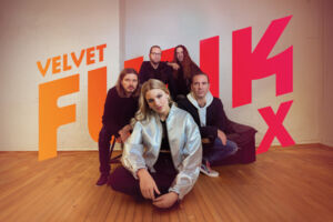 Tanz in den Mai mit Velvet Funk X - Tanz in den Mai - Abtanzen bis nach Mitternacht