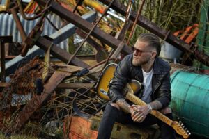 Downtown Live Club: BEN POOLE