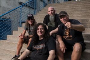 Tankard + Support: Perzonal War - Heavy Metal