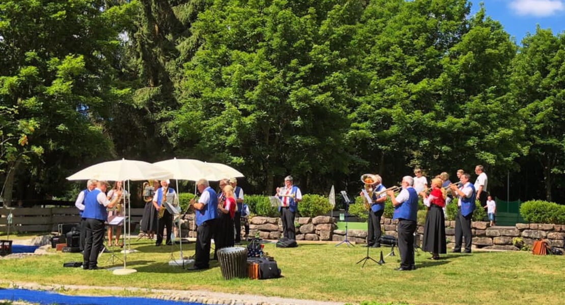 konzert-mit-dem-musikverein-enzklosterle