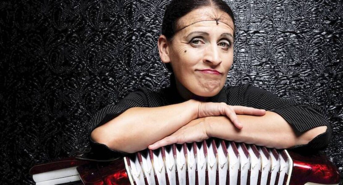 carmela-de-feo-meine-besten-knaller