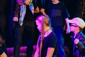 The Point of Ukraine & Theaterstudio Syayvo: Die Märchenwelt von Hans Christian Andersen