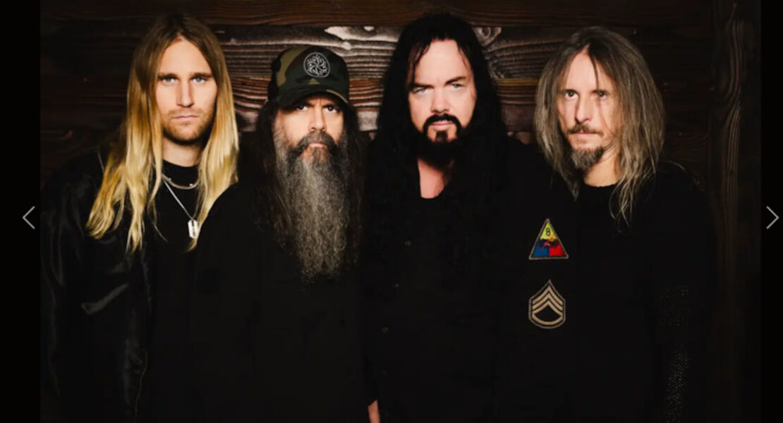 evergrey-avocado-booking-prasentiert