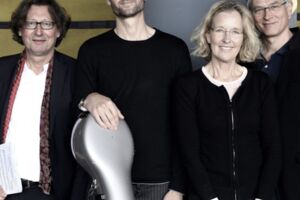 Liebe, Schüsse , Wahnsinn - Musik und Moderation