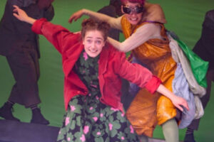 Momo - nach Michael Ende vom Theater Lindenhof Melchingen